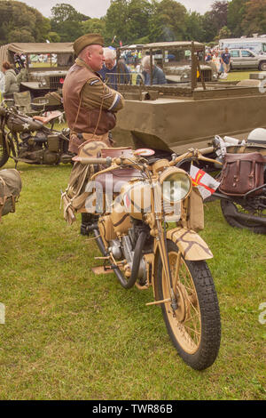 Royal Signals WW2 dispatch rider and motorcycle Stock Photo