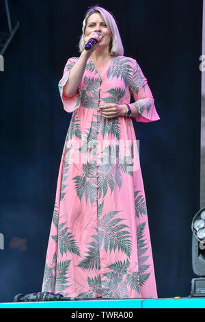 Louise Dearman perfroms at West End Live 2019 in Trafalgar Square, on 22 June 2019, London, UK. Stock Photo