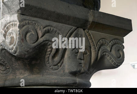 Carved capital in St. Nicholas Church, Bringhurst, Leicestershire, England, UK Stock Photo