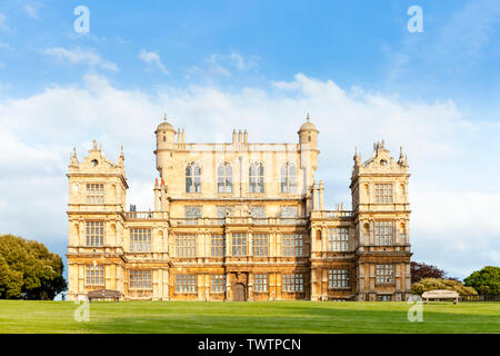 16th century building. Wollaton Hall at Wollaton Park, an Elizabethan mansion now used as a natural history museum, Nottingham, England, UK  Wollaton Stock Photo