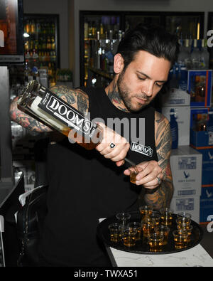 June 22, 2019 - Glendale, California, USA - Small Hands attends Doom's Whiskey Tasting at Remedy Liquors in Glendale, California. (Credit Image: © Billy Bennight/ZUMA Wire) Stock Photo