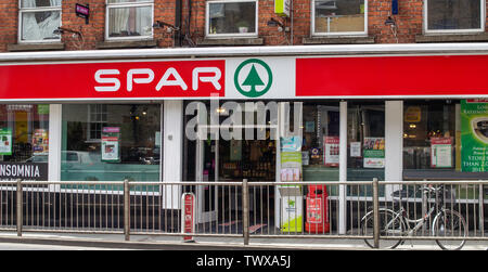 A Spar Supermarket in Rathmines, Dublin, ireland Stock Photo