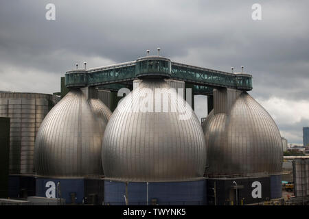 Newtown Creek Sewage treatment plant in Greenpoint Brooklyn Stock Photo