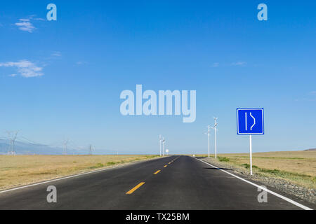 Summer Xinjiang Gobi highway car background Stock Photo