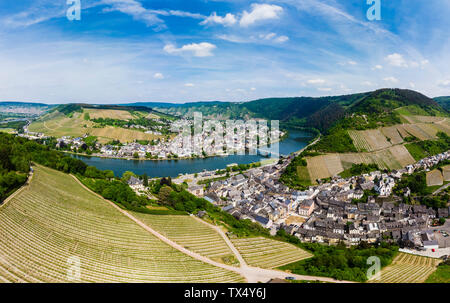 Germany, Rhineland-Palatinate, aerial view of Traben-Trarbach with Moselle river, vine yards Stock Photo