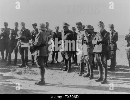 Italian troops at Tobruk, 1941 Stock Photo: 68837100 - Alamy