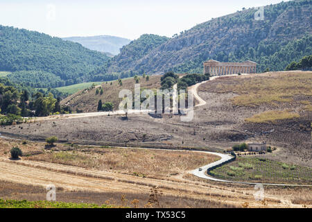 Italy, Sicily, Segesta, antique archaeological excavation with Temple of Hera Stock Photo