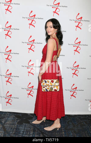 June 23, 2019 - Burbank, CA, USA - LOS ANGELES - JUN 23:  Cait Fairbanks at the Young and The Restless Fan Club Luncheon at the Marriott Burbank Convention Center on June 23, 2019 in Burbank, CA (Credit Image: © Kay Blake/ZUMA Wire) Stock Photo