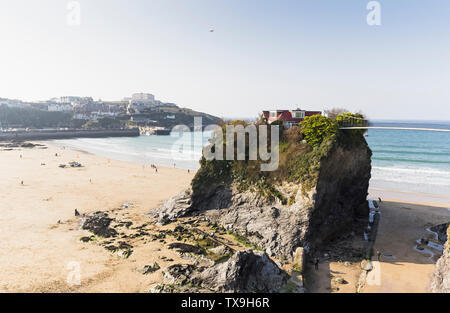 Towan Island at Newquay, Cornwall, UK is accessible only by a 1901 Edwardian suspension bridge. Stock Photo