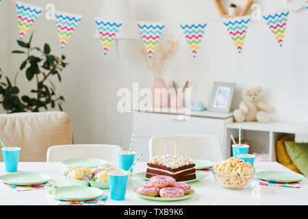 Table served for home birthday party for kids Stock Photo