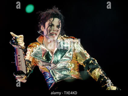 ***FILE PHOTO*** American pop star Michael Jackson performs in Prague, Czech Republic, on September 7, 1996, within his HIStory World Tour. (CTK Photo/Tomas Turek) Stock Photo