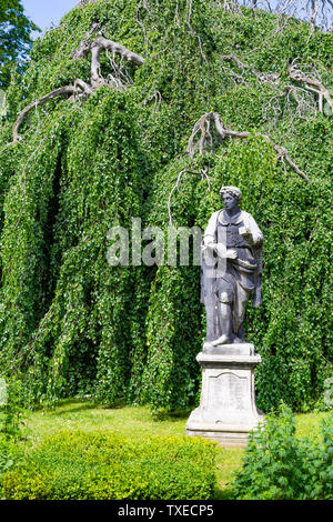 Haarlem, The Netherlands - May 31, 2019: Statue of Laurens Janszoon Coster inventor of a printing press from Haarlem in the Netherlands. Stock Photo