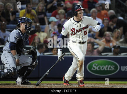 Yasmani grandal hi-res stock photography and images - Alamy