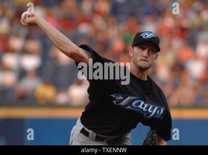 The Toronto Blue Jays Josh Towers pitches a complete game shutout