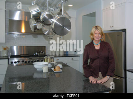 Tour Martha Stewart's Kitchen - Martha Stewart Home and Kitchen