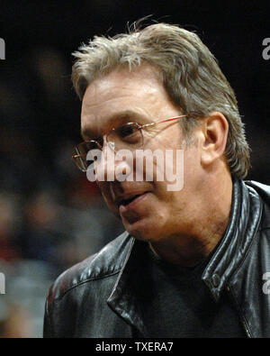 Actor Tim Allen, star of the forthcoming film 'Wild Hogs' watches Atlanta Hawks play the visiting Los Angeles Lakers in the first half at Philips Arena in Atlanta, January 12, 2007. (UPI Photo/John Dickerson) Stock Photo