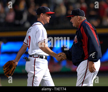 Chipper jones hi-res stock photography and images - Alamy