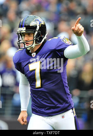 Baltimore Ravens' Kicker Billy Cundiff celebrates after kicking a 25-yard field goal against the Cincinnati Bengals during the first quarter at M&T Bank Stadium in Baltimore on January 2, 2011.   UPI/Kevin Dietsch Stock Photo