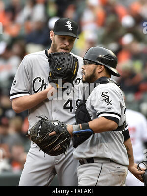 Chicago White Sox pitcher Cam Booser (71) pitches against the Los Angeles Angels during the