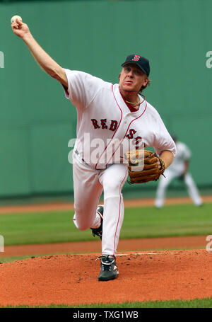 Former Red Sox pitcher Curt Schilling coming to Bangor on July 27