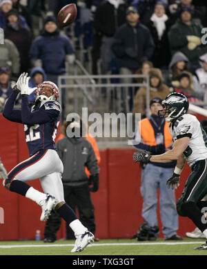 Asante Samuel of the New England Patriots intercepts Donovan McNabb of the  Philadelphia Eagles in the first half of Superbowl XXXIX in Jacksonville,  Florida on February 6, 2005. The interception is later