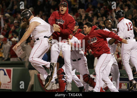 Lowrie's grand slam, 04/04/2009