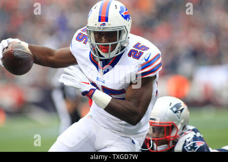 Buffalo Bills running back LeSean McCoy (25) charges into the end zone on a seven-yard touchdown in the first quarter against the New England Patriots at Gillette Stadium in Foxborough, Massachusetts on October 2, 2016.    Photo by Matthew Healey/ UPI Stock Photo