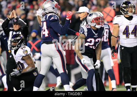 New England Patriots safety Patrick Chung (23) and linebacker Shea  McClellin (58) tackle Los Angeles Rams running back Todd Gurley (30) during  the second half of an NFL football game, Sunday, Dec.