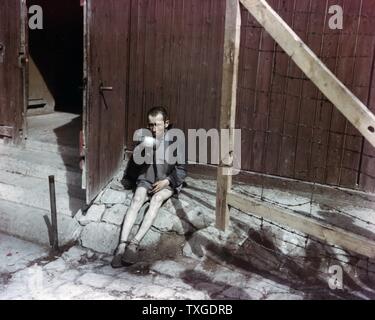 Photograph of a recently-liberated Buchenwald Concentration Camp survivor, near Weimar, Germany. Dated 1945 Stock Photo