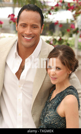 Actor Dwayne 'The Rock' Johnson and actress Sarah Michelle Gellar arrive at a photo call for their film 'Southland Tales' at the 59th Annual Cannes Film Festival in Cannes, France on May 21, 2006.           (UPI Photo/David Silpa) Stock Photo