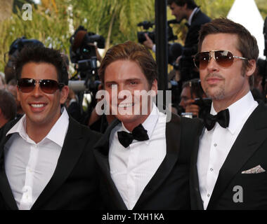 Actors Eli Roth (L), Daniel Bruhl (C) and Brad Pitt arrives on the red carpet before a screening of the film 'Inglourious Basterds' at the 62nd annual Cannes Film Festival in Cannes, France on May 20, 2009.   (UPI Photo/David Silpa) Stock Photo