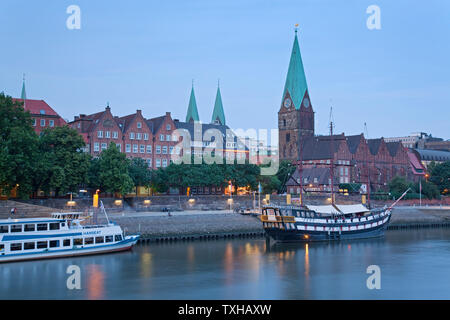 geography / travel, Germany, Bremen, Hanse, Hanseatic town, Schlachte, Weser, St. Martinmas, cathedral, Additional-Rights-Clearance-Info-Not-Available Stock Photo