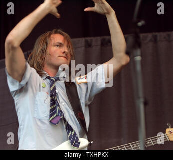 Sting's son Joe Sumner of Fiction Plane performs in concert as part of the 311/Snoop Dogg 'Summer Unity Tour' at Cricket Wireless Amphitheatre in Chula Vista, California on June 27, 2008.   (UPI Photo/Roger Williams) Stock Photo