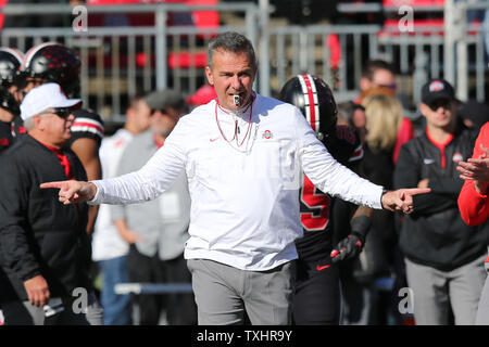 Ohio State head coach Urban Meyer reacts to a pass interference call ...