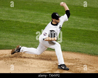 Buehrle, Quentin lead White Sox over Detroit Tigers 6-3