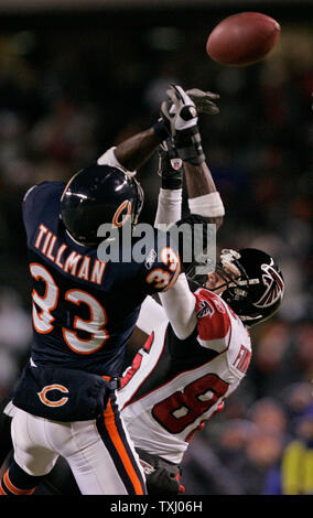 2006 Nathan Vasher Game-Used Bears Uniform, Worn Oct. 16, 2006 w/Team Letter  - Memorabilia Expert