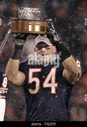 Lovie Smith attends Brian Urlacher's Pro Football Hall of Fame induction -  The Champaign Room