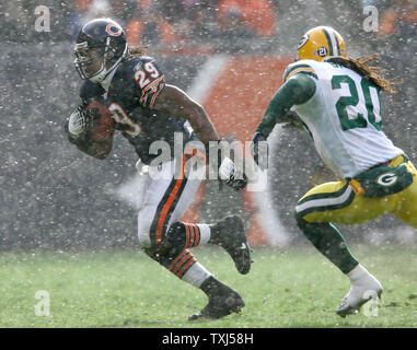 ATARI BIGBY Green Bay Packers SIGNED 8x10 Photo