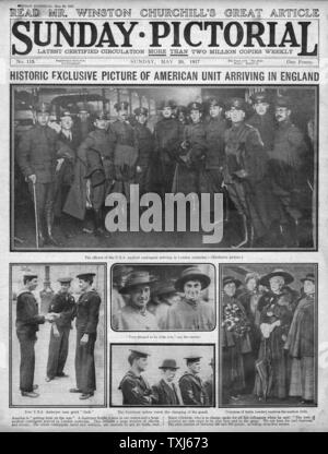 1917 Sunday Pictorial front page reporting US troops arrive in England Stock Photo