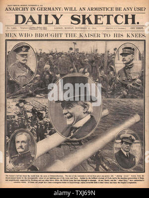 1918 Daily Sketch front page reporting Armistice Stock Photo