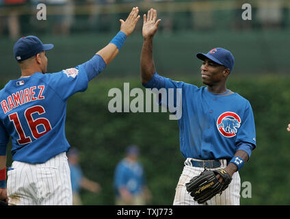 Former Cubs Geovany Soto & Aramis Ramírez Return to Wrigley Field, Throw  First Pitch While Mic'd Up 