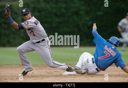 DeRosa, Soriano lead Cubs over Astros