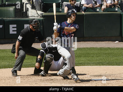 Minnesota Twins' Denard Span against the Cleveland Indians in a baseball  game Tuesday, April 20, 2010 in Minneapolis. (AP Photo/Jim Mone Stock Photo  - Alamy