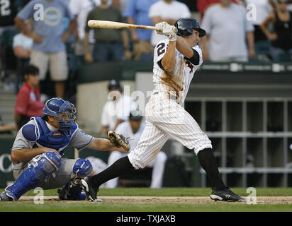 Podsednik's hit gives Sox 13-inning victory