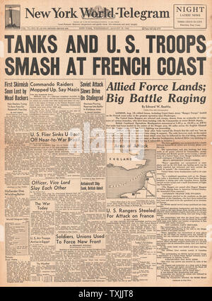 1942 front page   New York World Telegram American Forces in Algeria Stock Photo