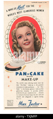 1946 UK Magazine Max Factor Face Powder Advert Stock Photo