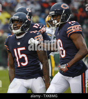 Chicago Bears wide receiver Josh Bellamy (15) runs with the ball ...