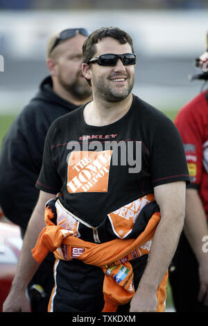 Nascar Driver Tony Stewart Walks Through The Garage Area Of Daytona 