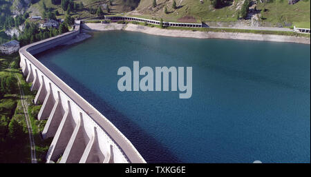 Lago Fedaia (Fedaia lake), an artificial lake and a dam near Canazei, located at the foot of Marmolada massif, as seen from Viel del Pan refuge, Dolom Stock Photo