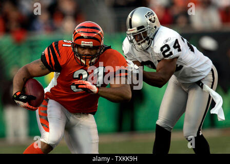 Game Notes: Oakland Raiders 17, Cincinnati Bengals 10